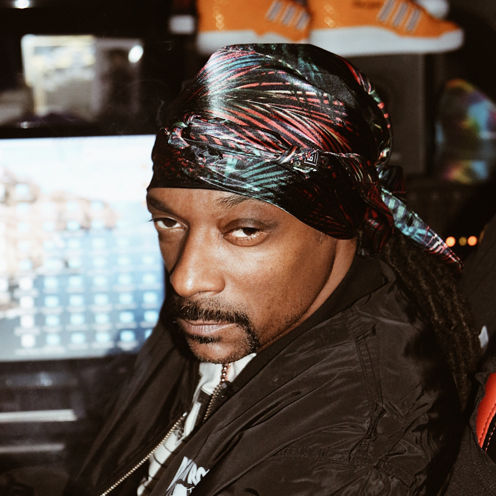 Broadus Collection Island Palm Scarf