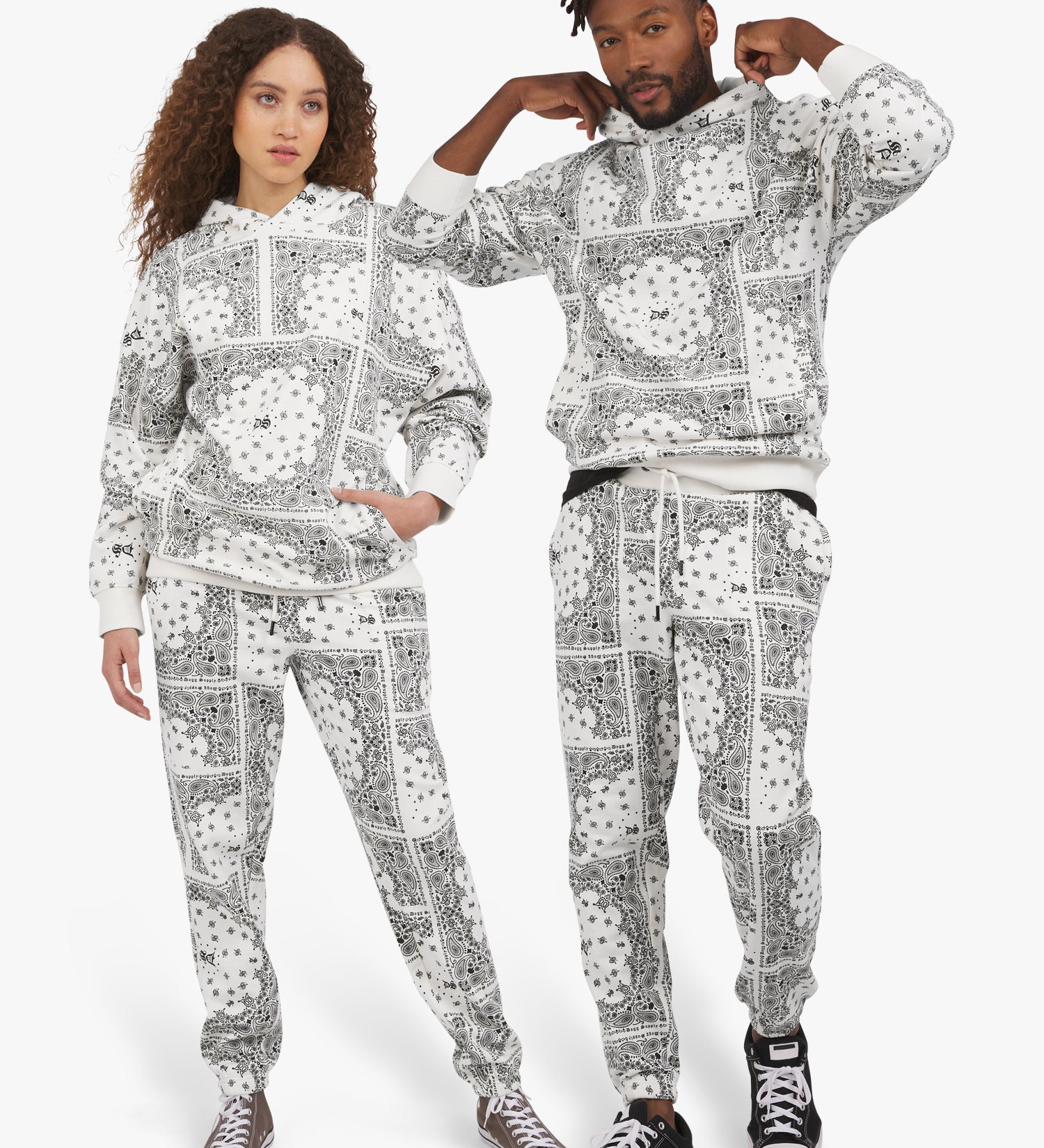 Dogg Supply by Snoop Dogg All Gender Bandana Print Popover Hoodie Sweatshirt (White)